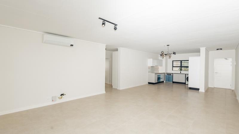 2 Bedroom Property for Sale in Richwood Western Cape